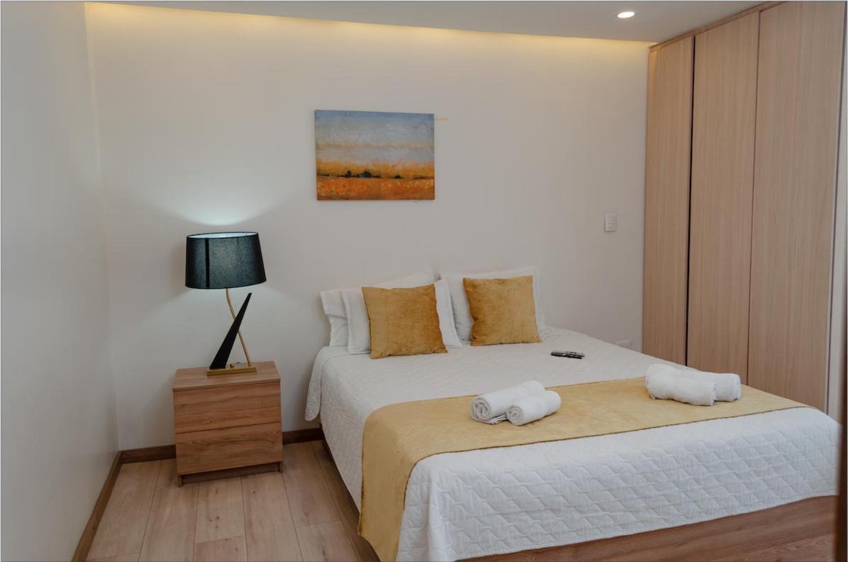 Hotel Brist0L Suites Centro Historico Cuenca Ngoại thất bức ảnh