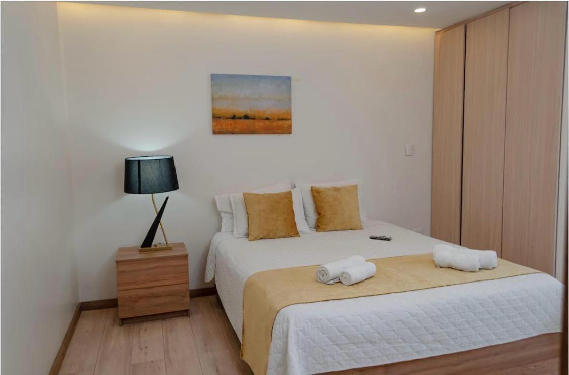 Hotel Brist0L Suites Centro Historico Cuenca Ngoại thất bức ảnh