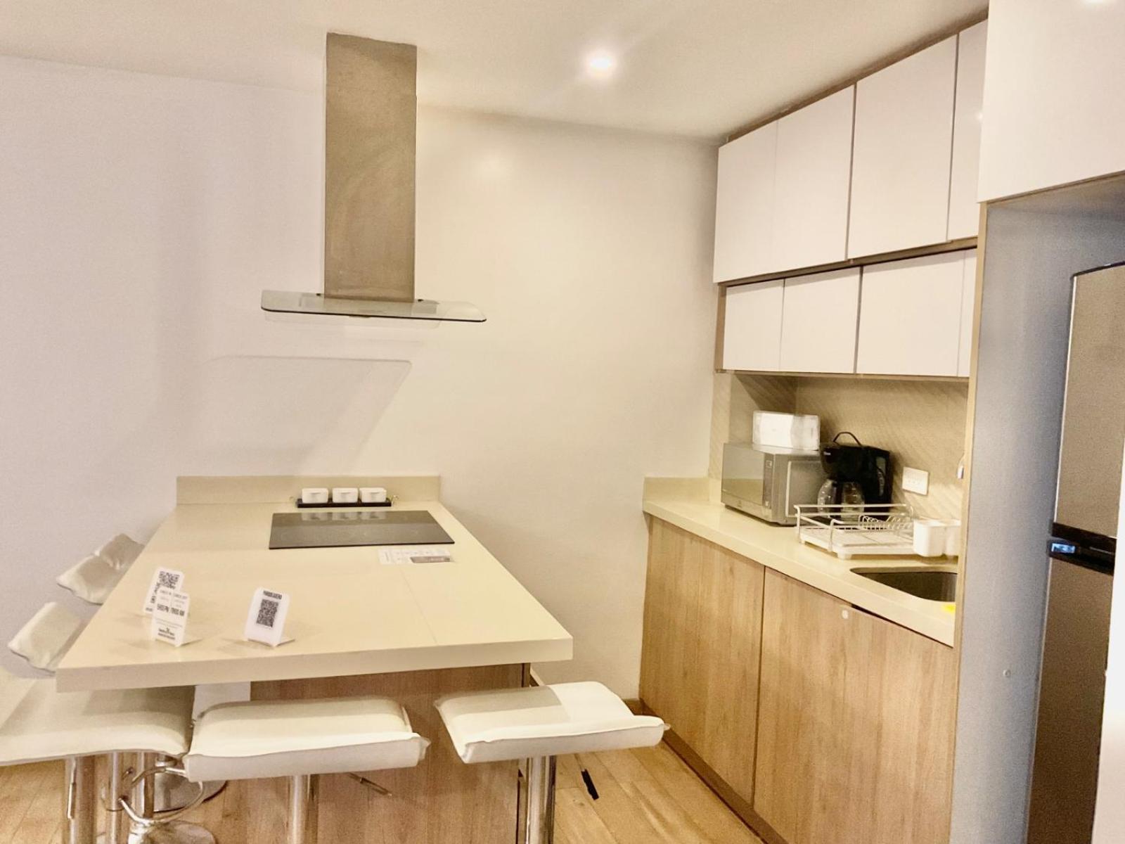 Hotel Brist0L Suites Centro Historico Cuenca Ngoại thất bức ảnh