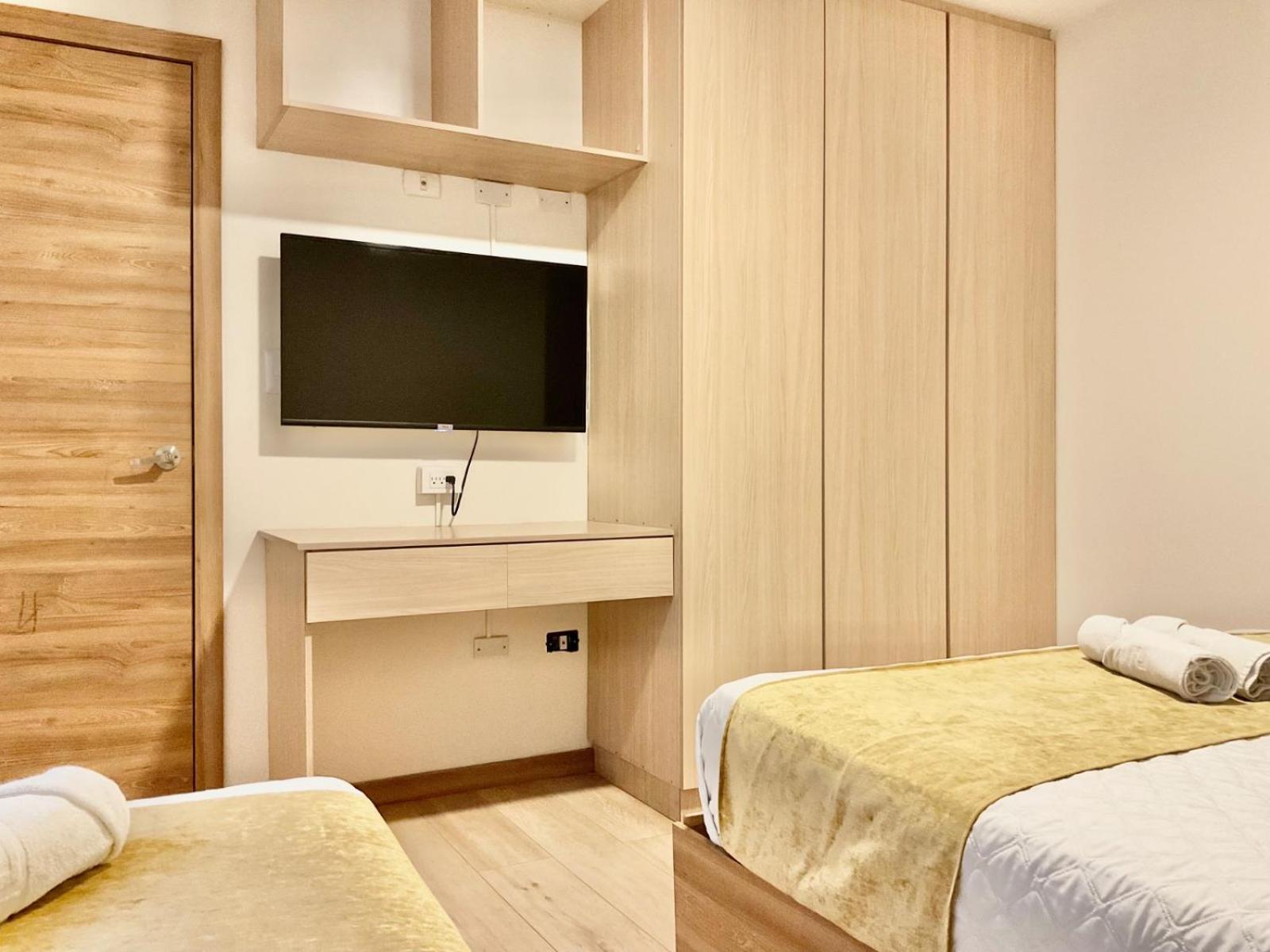 Hotel Brist0L Suites Centro Historico Cuenca Ngoại thất bức ảnh