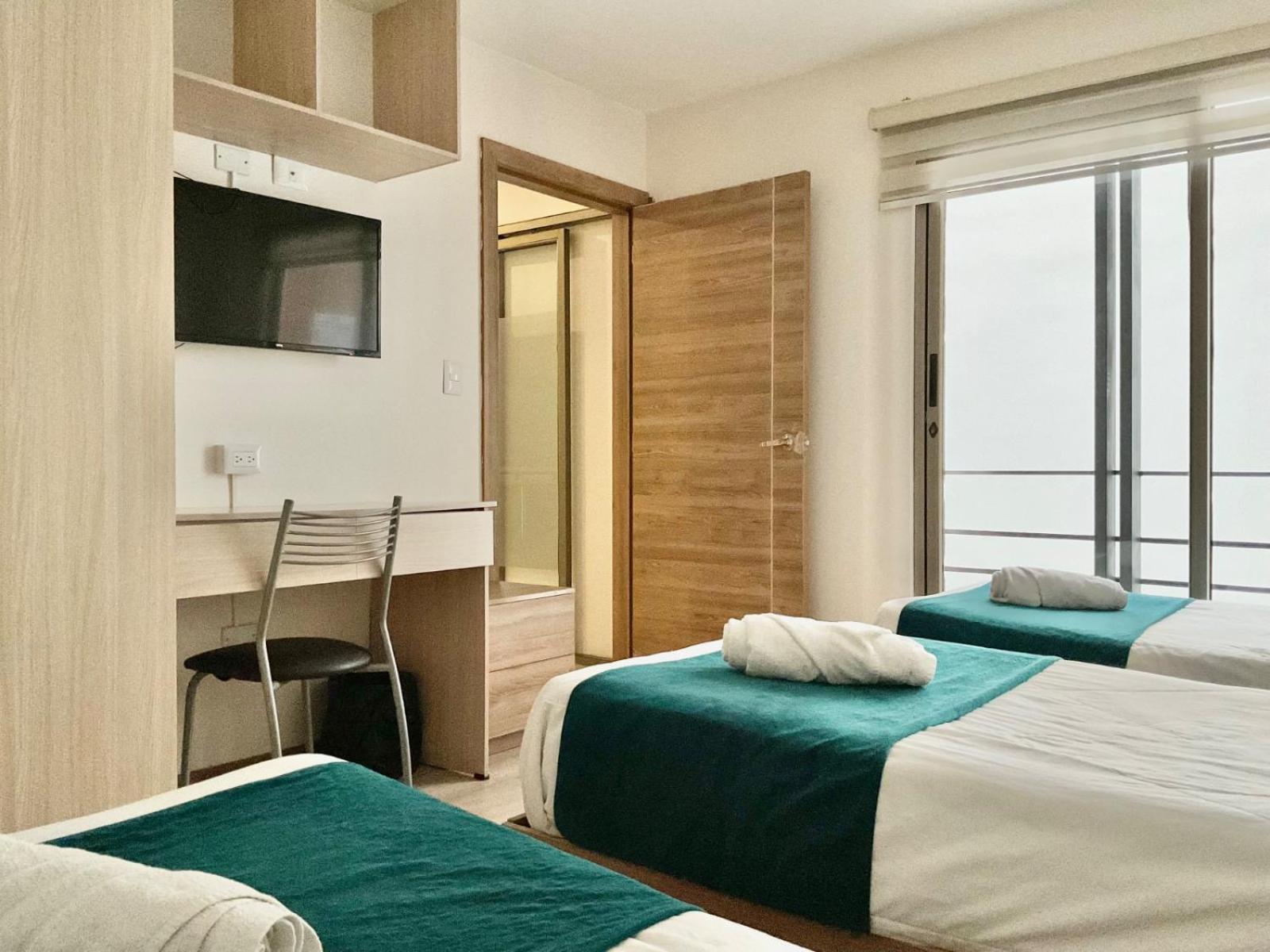 Hotel Brist0L Suites Centro Historico Cuenca Ngoại thất bức ảnh
