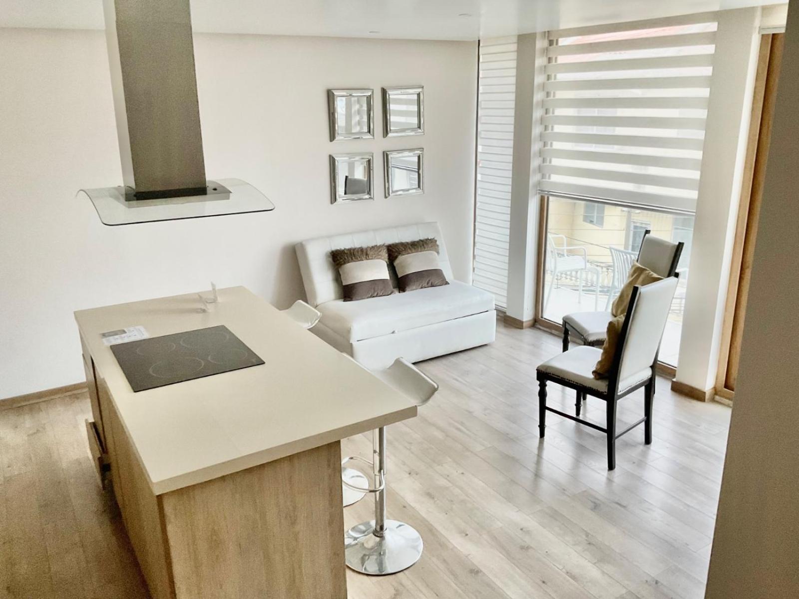 Hotel Brist0L Suites Centro Historico Cuenca Ngoại thất bức ảnh