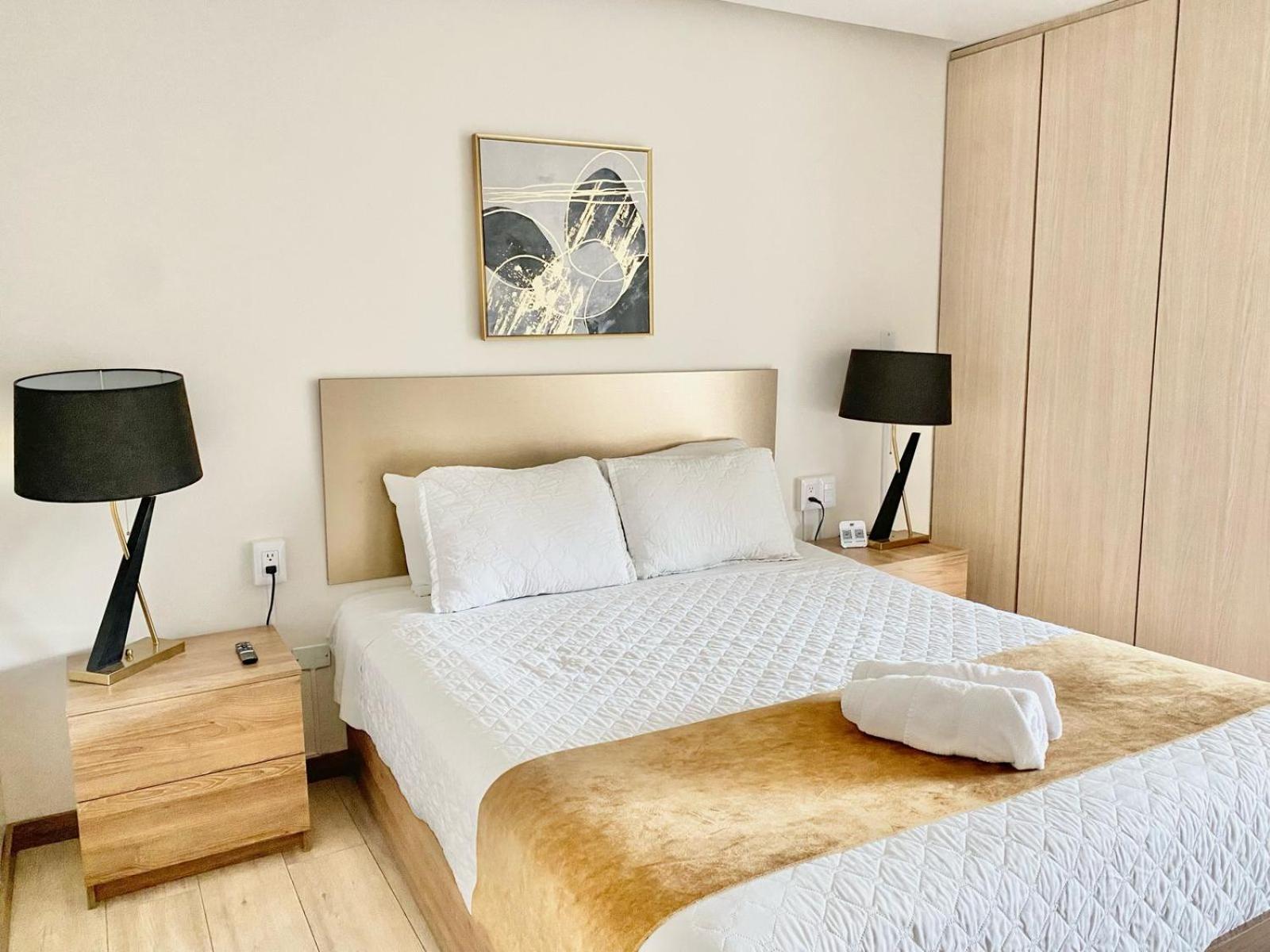 Hotel Brist0L Suites Centro Historico Cuenca Ngoại thất bức ảnh